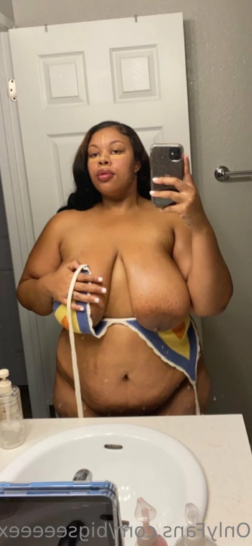 𝗕𝗕𝗪 𝗙𝗔𝗡𝗧𝗔𝗦𝗬 👄 [ bigseeeeexxy ] Onlyfans leaked photo 12779200 on Hotleaks.tv