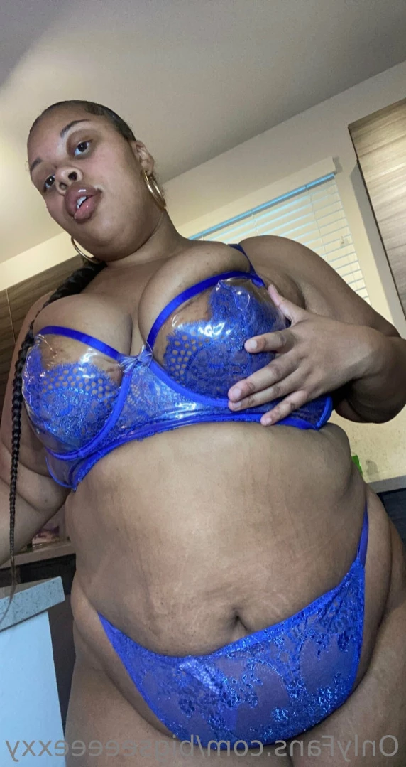 𝗕𝗕𝗪 𝗙𝗔𝗡𝗧𝗔𝗦𝗬 👄 [ bigseeeeexxy ] Onlyfans leaked photo 12867823 on Hotleaks.tv