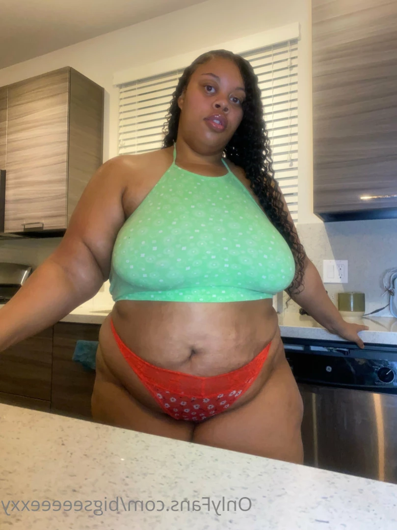 𝗕𝗕𝗪 𝗙𝗔𝗡𝗧𝗔𝗦𝗬 👄 [ bigseeeeexxy ] Onlyfans leaked photo 13199463 on Hotleaks.tv
