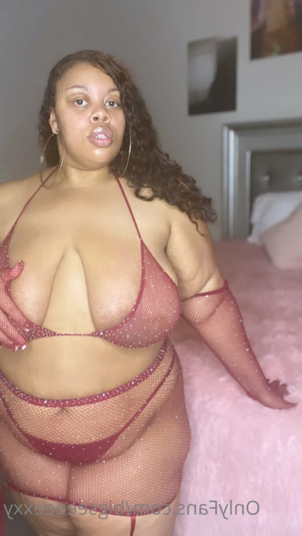 𝗕𝗕𝗪 𝗙𝗔𝗡𝗧𝗔𝗦𝗬 👄 [ bigseeeeexxy ] Onlyfans leaked photo 13371870 on Hotleaks.tv