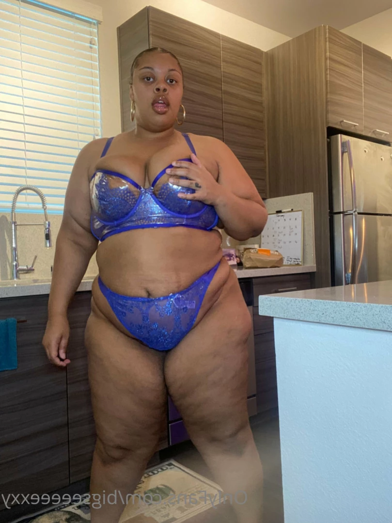 𝗕𝗕𝗪 𝗙𝗔𝗡𝗧𝗔𝗦𝗬 👄 [ bigseeeeexxy ] Onlyfans leaked photo 13372216 on Hotleaks.tv