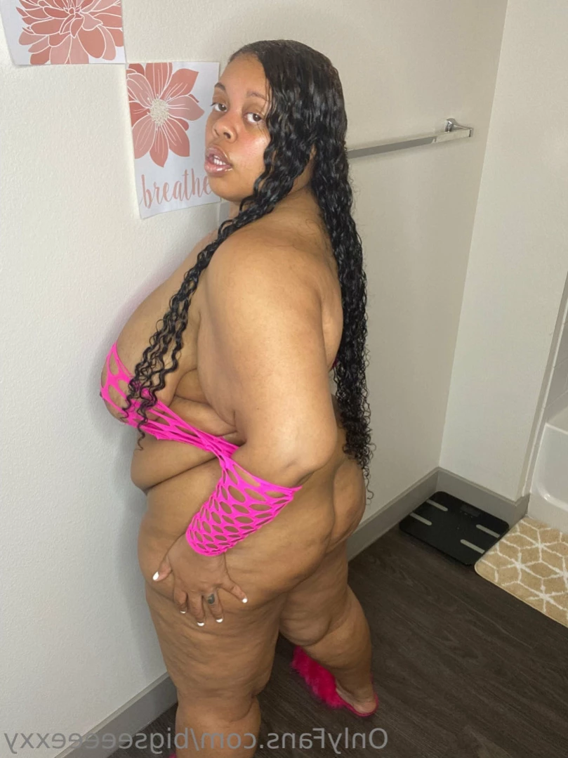 𝗕𝗕𝗪 𝗙𝗔𝗡𝗧𝗔𝗦𝗬 👄 [ bigseeeeexxy ] Onlyfans leaked photo 13372450 on Hotleaks.tv