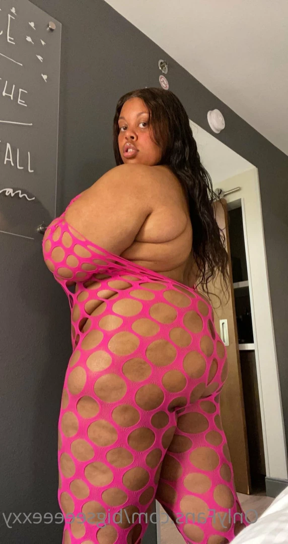 𝗕𝗕𝗪 𝗙𝗔𝗡𝗧𝗔𝗦𝗬 👄 [ bigseeeeexxy ] Onlyfans leaked photo 13457957 on Hotleaks.tv