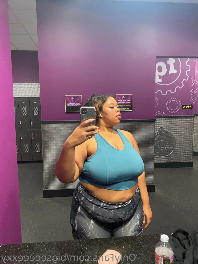 𝗕𝗕𝗪 𝗙𝗔𝗡𝗧𝗔𝗦𝗬 👄 [ bigseeeeexxy ] Onlyfans leaked photo 13474176 on Hotleaks.tv