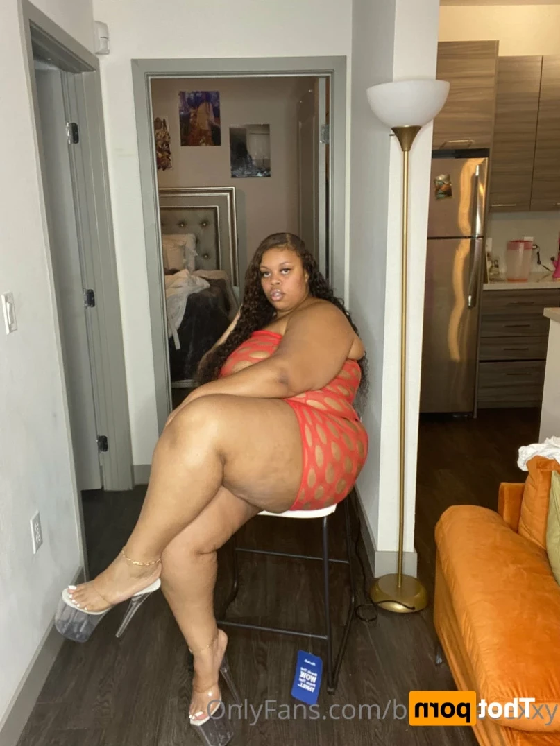 𝗕𝗕𝗪 𝗙𝗔𝗡𝗧𝗔𝗦𝗬 👄 [ bigseeeeexxy ] Onlyfans leaked photo 13869122 on Hotleaks.tv