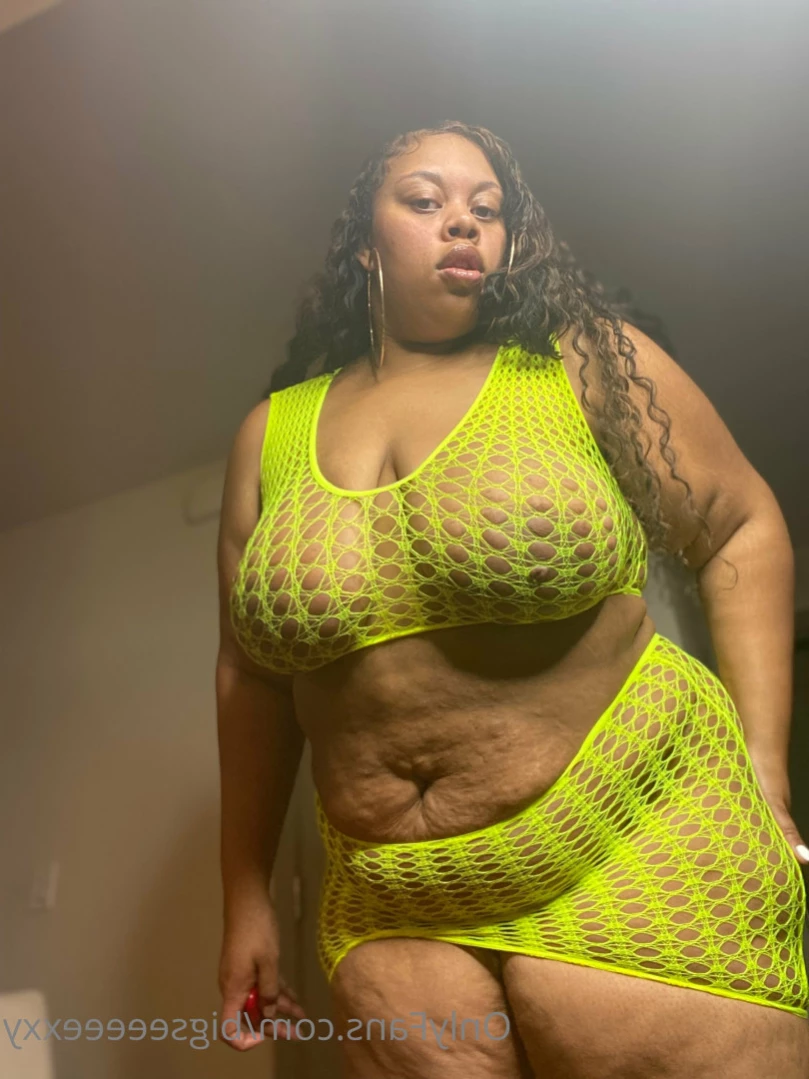 𝗕𝗕𝗪 𝗙𝗔𝗡𝗧𝗔𝗦𝗬 👄 [ bigseeeeexxy ] Onlyfans leaked photo 14208628 on Hotleaks.tv