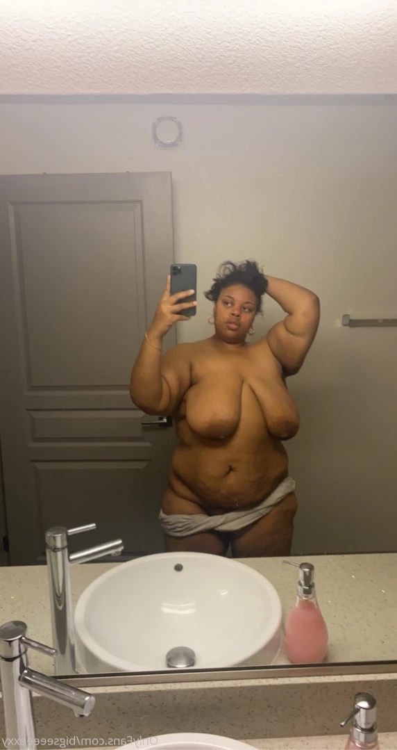𝗕𝗕𝗪 𝗙𝗔𝗡𝗧𝗔𝗦𝗬 👄 [ bigseeeeexxy ] Onlyfans leaked photo 14452802 on Hotleaks.tv