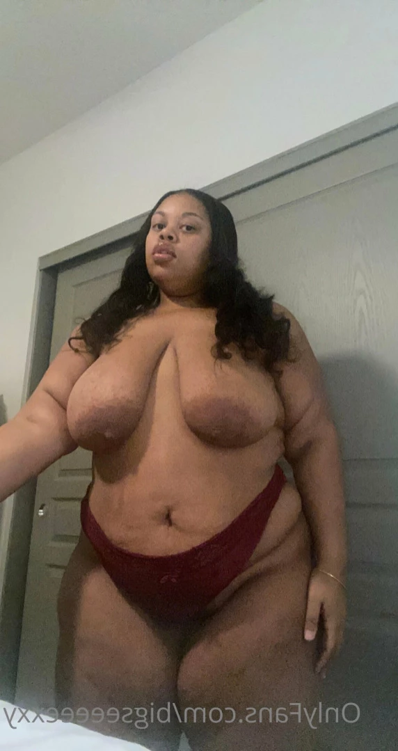 𝗕𝗕𝗪 𝗙𝗔𝗡𝗧𝗔𝗦𝗬 👄 [ bigseeeeexxy ] Onlyfans leaked photo 14471509 on Hotleaks.tv