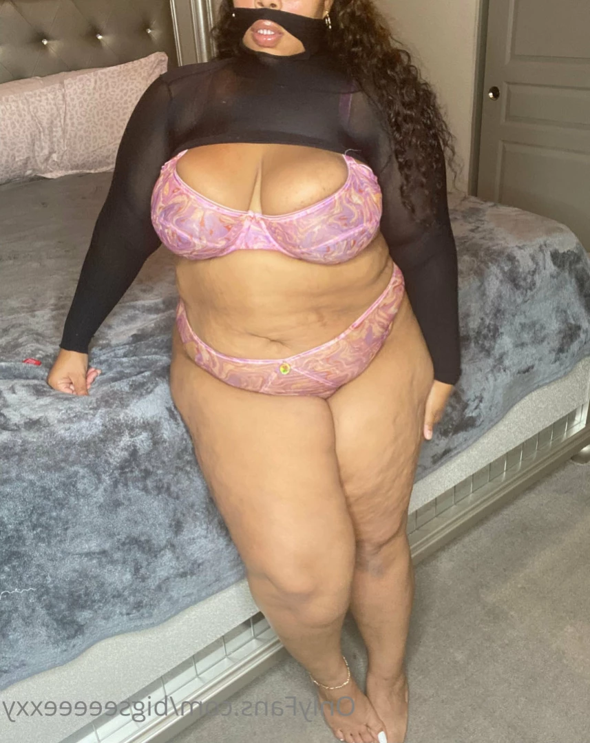 𝗕𝗕𝗪 𝗙𝗔𝗡𝗧𝗔𝗦𝗬 👄 [ bigseeeeexxy ] Onlyfans leaked photo 14503746 on Hotleaks.tv