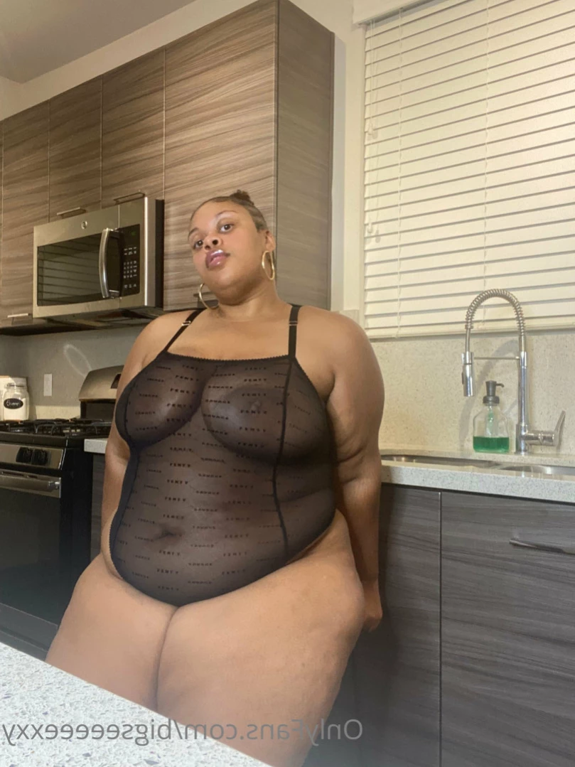 𝗕𝗕𝗪 𝗙𝗔𝗡𝗧𝗔𝗦𝗬 👄 [ bigseeeeexxy ] Onlyfans leaked photo 14627407 on Hotleaks.tv