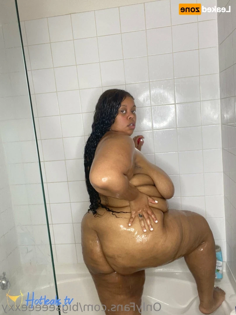 𝗕𝗕𝗪 𝗙𝗔𝗡𝗧𝗔𝗦𝗬 👄 [ bigseeeeexxy ] Onlyfans leaked photo 14627555 on Hotleaks.tv