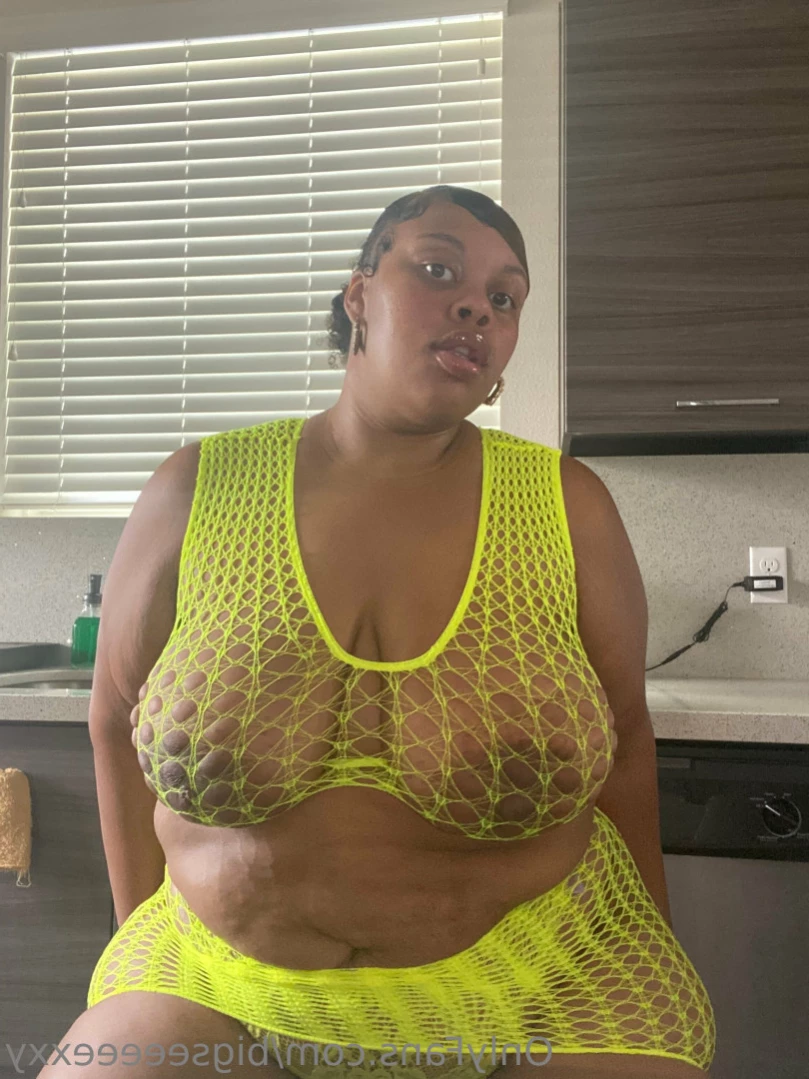 𝗕𝗕𝗪 𝗙𝗔𝗡𝗧𝗔𝗦𝗬 👄 [ bigseeeeexxy ] Onlyfans leaked photo 14628105 on Hotleaks.tv