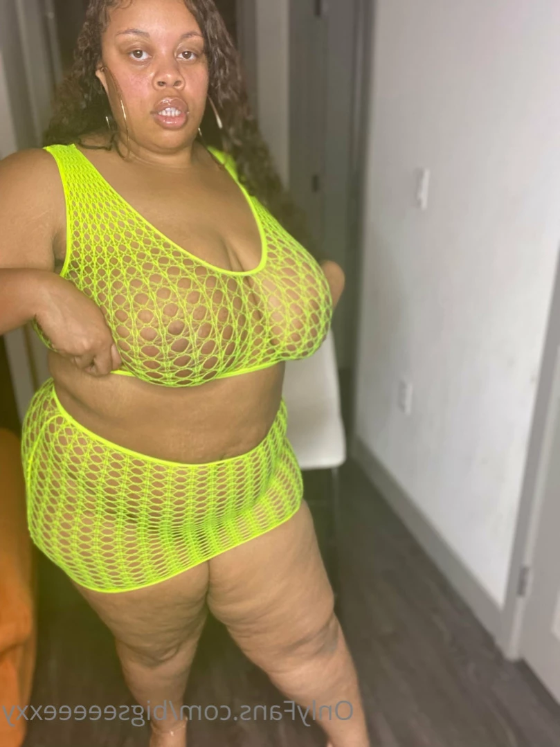 𝗕𝗕𝗪 𝗙𝗔𝗡𝗧𝗔𝗦𝗬 👄 [ bigseeeeexxy ] Onlyfans leaked photo 14628379 on Hotleaks.tv