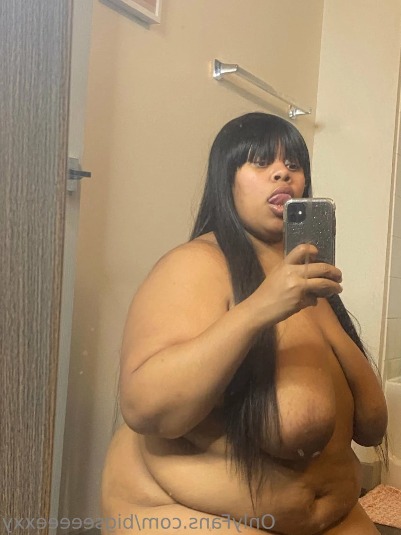 𝗕𝗕𝗪 𝗙𝗔𝗡𝗧𝗔𝗦𝗬 👄 [ bigseeeeexxy ] Onlyfans leaked photo 14628424 on Hotleaks.tv