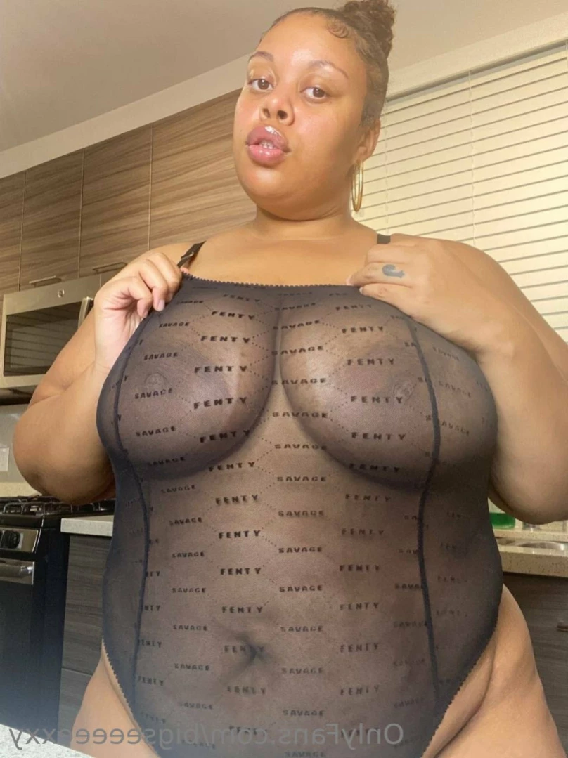 𝗕𝗕𝗪 𝗙𝗔𝗡𝗧𝗔𝗦𝗬 👄 [ bigseeeeexxy ] Onlyfans leaked photo 14628487 on Hotleaks.tv