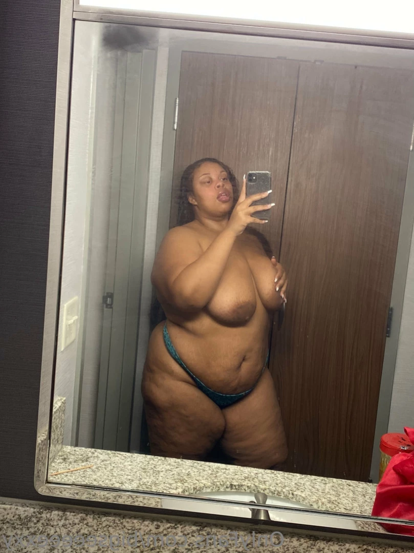 𝗕𝗕𝗪 𝗙𝗔𝗡𝗧𝗔𝗦𝗬 👄 [ bigseeeeexxy ] Onlyfans leaked photo 14629126 on Hotleaks.tv