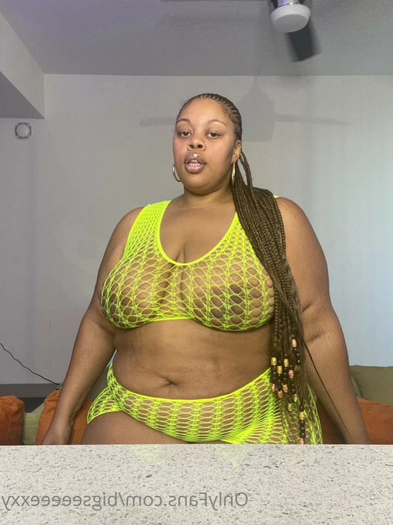 𝗕𝗕𝗪 𝗙𝗔𝗡𝗧𝗔𝗦𝗬 👄 [ bigseeeeexxy ] Onlyfans leaked photo 14631569 on Hotleaks.tv