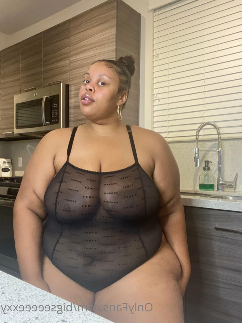 𝗕𝗕𝗪 𝗙𝗔𝗡𝗧𝗔𝗦𝗬 👄 [ bigseeeeexxy ] Onlyfans leaked photo 14631641 on Hotleaks.tv