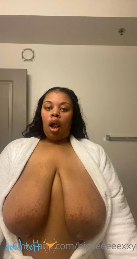 𝗕𝗕𝗪 𝗙𝗔𝗡𝗧𝗔𝗦𝗬 👄 [ bigseeeeexxy ] Onlyfans leaked photo 14631992 on Hotleaks.tv