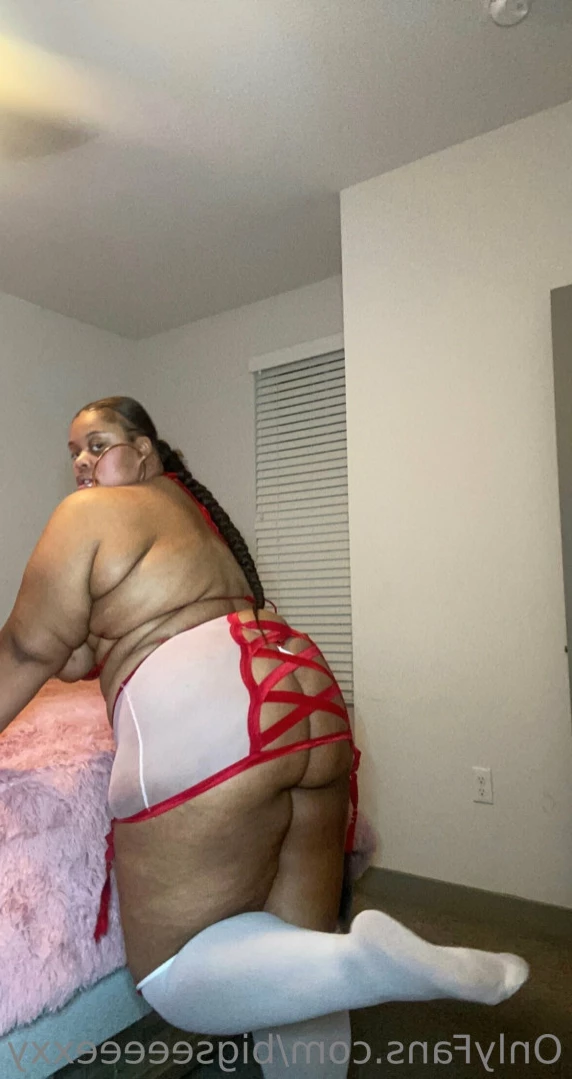 𝗕𝗕𝗪 𝗙𝗔𝗡𝗧𝗔𝗦𝗬 👄 [ bigseeeeexxy ] Onlyfans leaked photo 14632421 on Hotleaks.tv