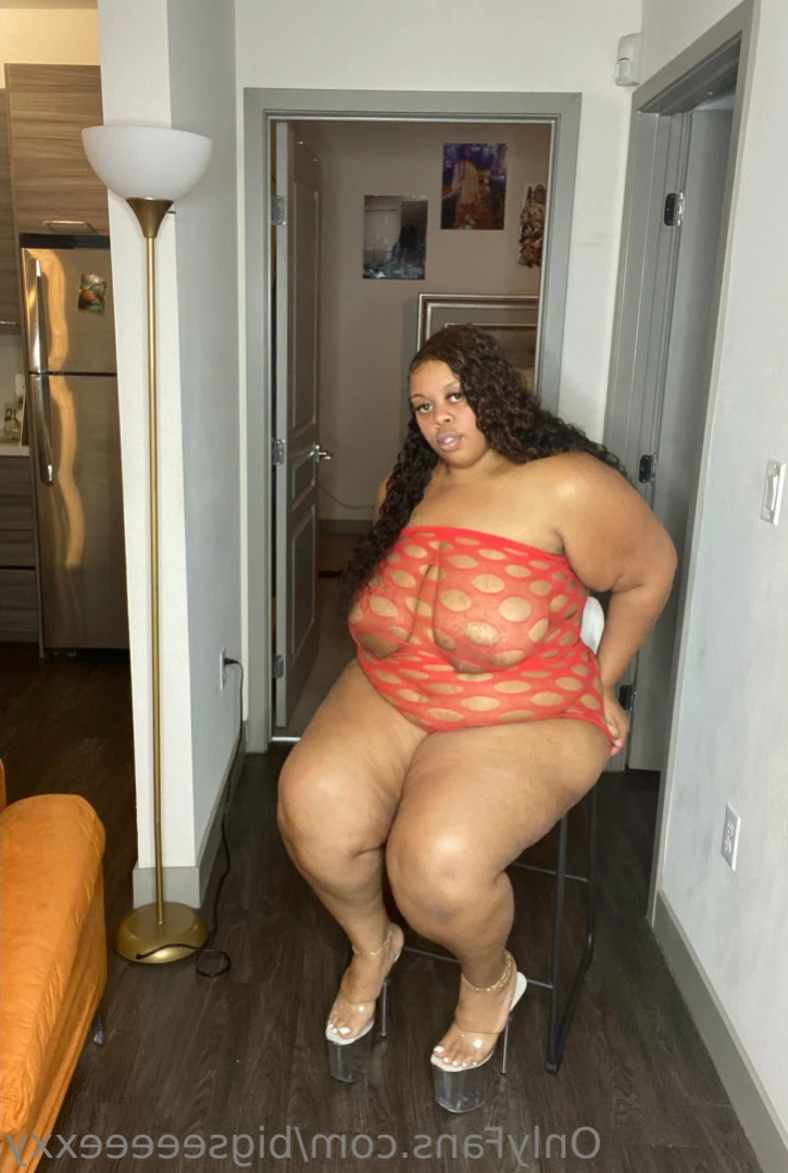 𝗕𝗕𝗪 𝗙𝗔𝗡𝗧𝗔𝗦𝗬 👄 [ bigseeeeexxy ] Onlyfans leaked photo 14634110 on Hotleaks.tv
