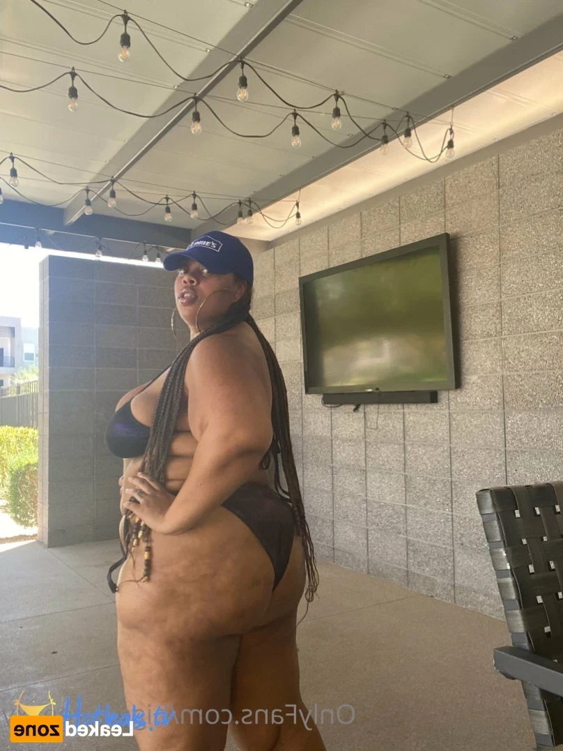 𝗕𝗕𝗪 𝗙𝗔𝗡𝗧𝗔𝗦𝗬 👄 [ bigseeeeexxy ] Onlyfans leaked photo 14634195 on Hotleaks.tv