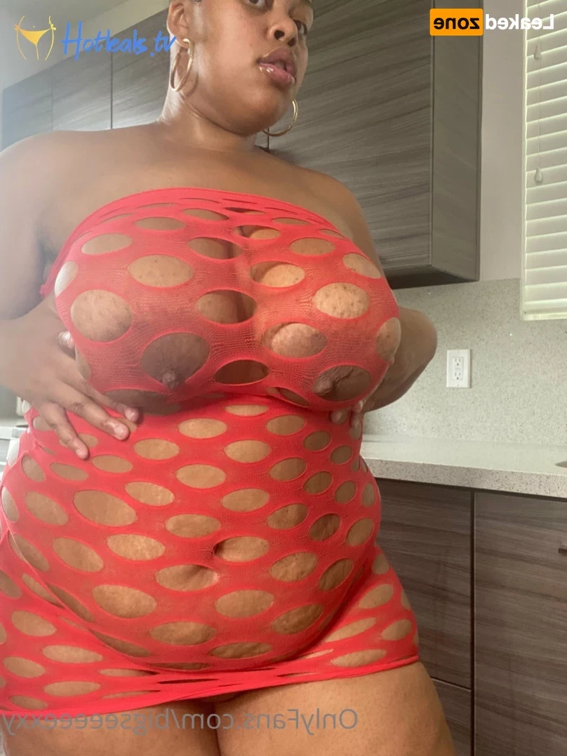 𝗕𝗕𝗪 𝗙𝗔𝗡𝗧𝗔𝗦𝗬 👄 [ bigseeeeexxy ] Onlyfans leaked photo 14634525 on Hotleaks.tv