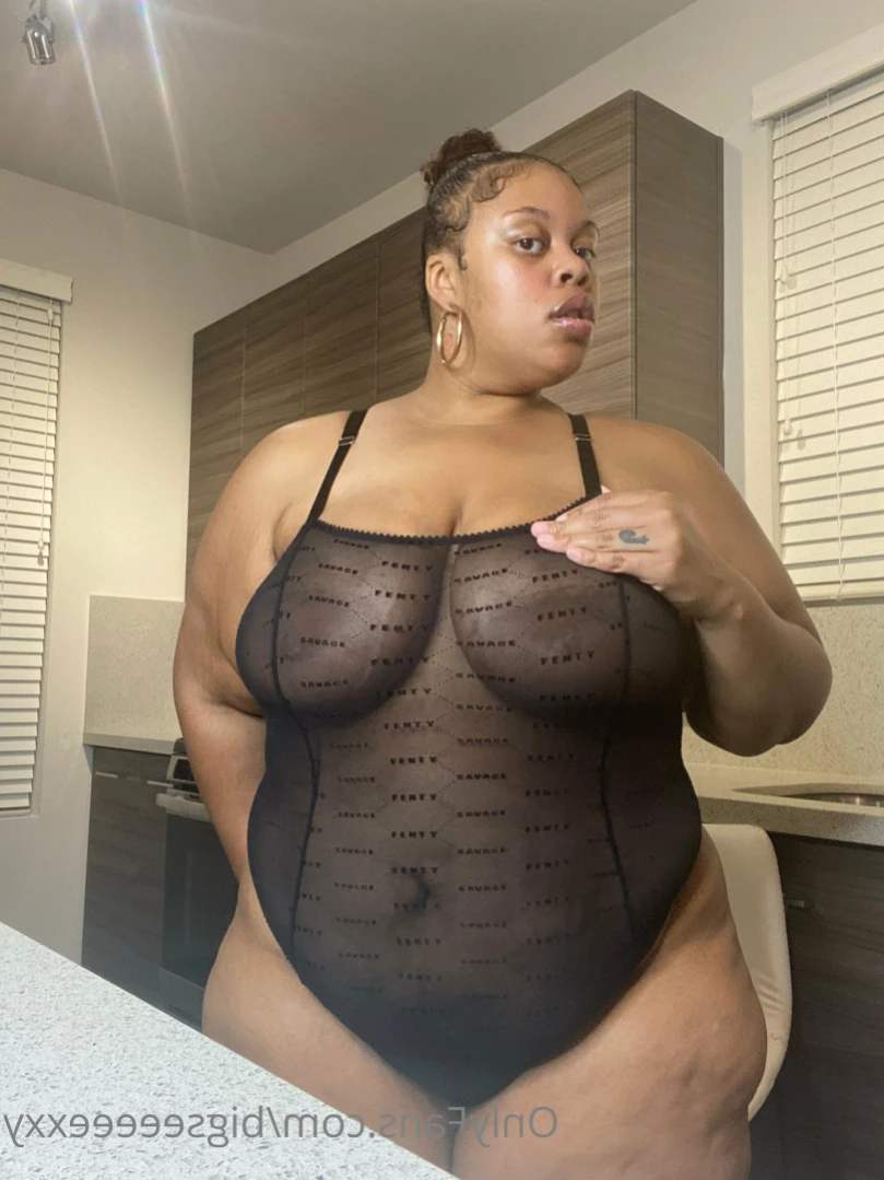 𝗕𝗕𝗪 𝗙𝗔𝗡𝗧𝗔𝗦𝗬 👄 [ bigseeeeexxy ] Onlyfans leaked photo 14634552 on Hotleaks.tv