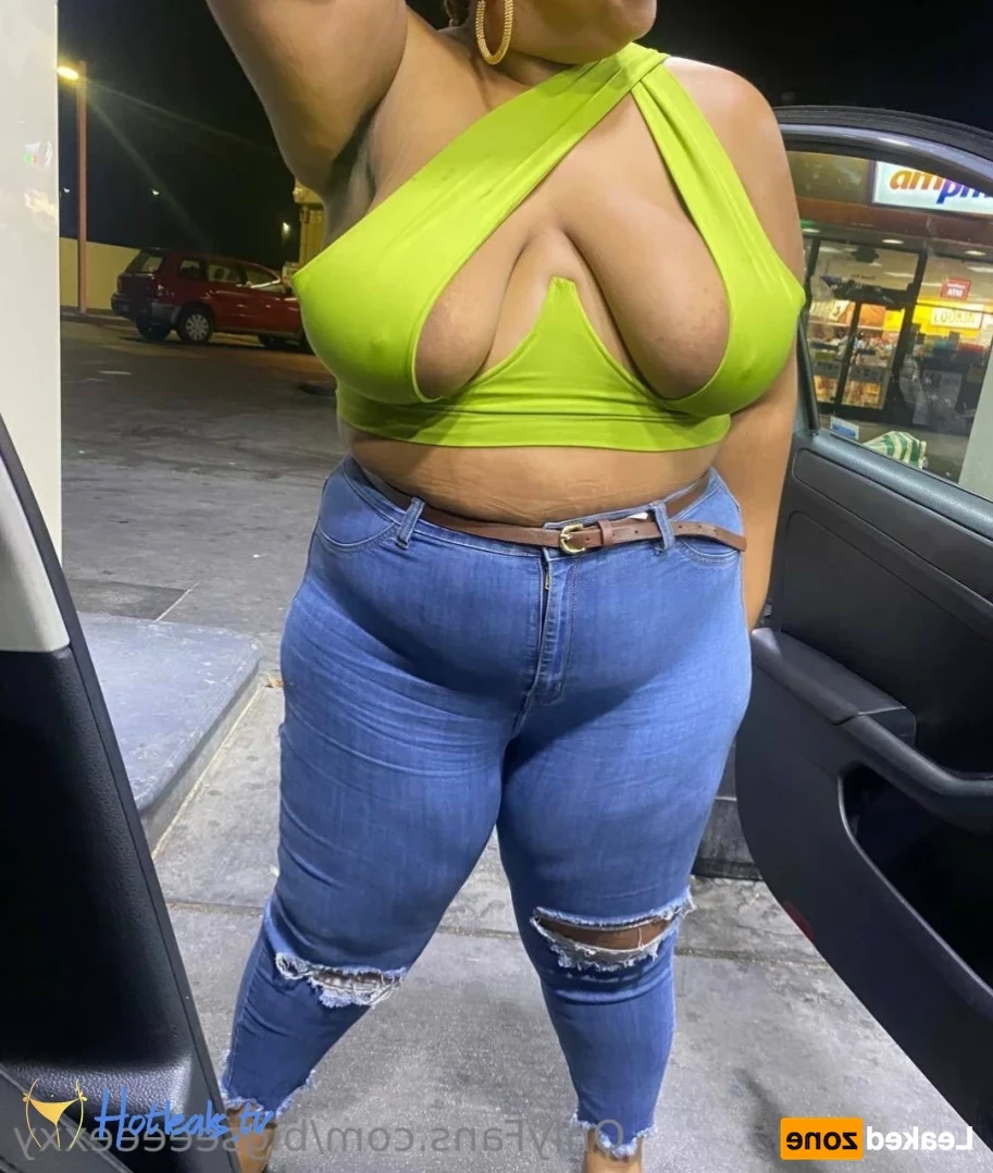𝗕𝗕𝗪 𝗙𝗔𝗡𝗧𝗔𝗦𝗬 👄 [ bigseeeeexxy ] Onlyfans leaked photo 14634995 on Hotleaks.tv