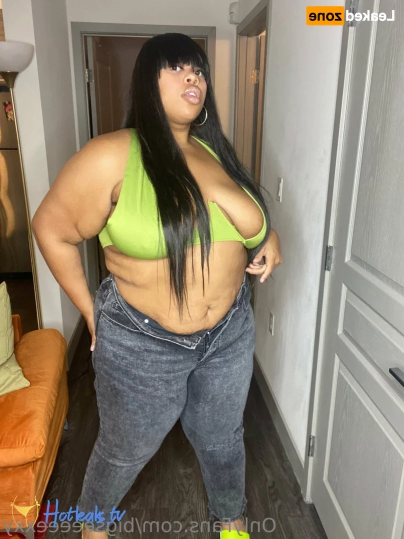 𝗕𝗕𝗪 𝗙𝗔𝗡𝗧𝗔𝗦𝗬 👄 [ bigseeeeexxy ] Onlyfans leaked photo 14636730 on Hotleaks.tv