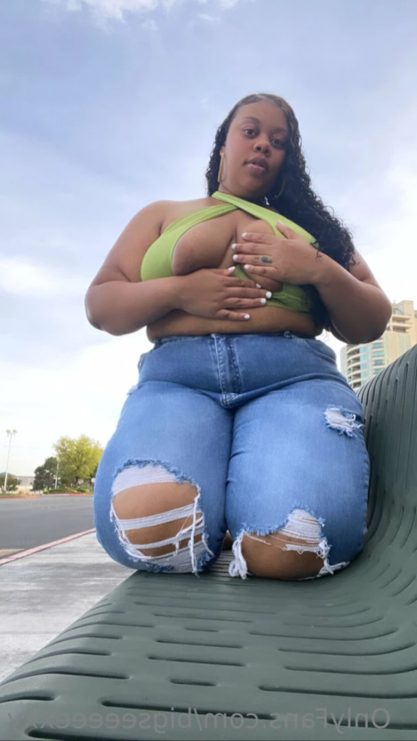 𝗕𝗕𝗪 𝗙𝗔𝗡𝗧𝗔𝗦𝗬 👄 [ bigseeeeexxy ] Onlyfans leaked photo 14637144 on Hotleaks.tv