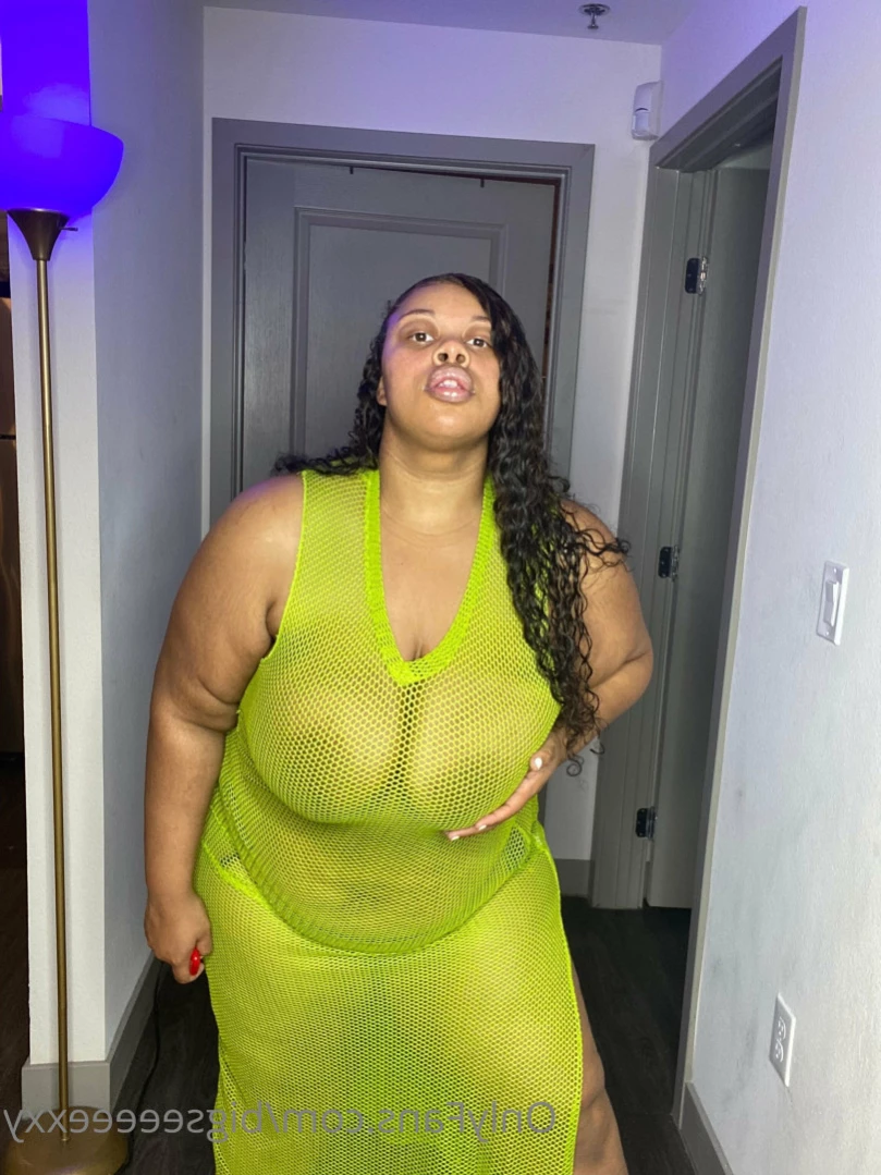 𝗕𝗕𝗪 𝗙𝗔𝗡𝗧𝗔𝗦𝗬 👄 [ bigseeeeexxy ] Onlyfans leaked photo 14637341 on Hotleaks.tv