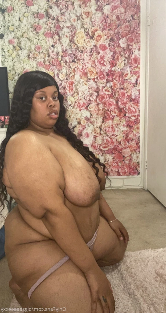 𝗕𝗕𝗪 𝗙𝗔𝗡𝗧𝗔𝗦𝗬 👄 [ bigseeeeexxy ] Onlyfans leaked photo 14637842 on Hotleaks.tv