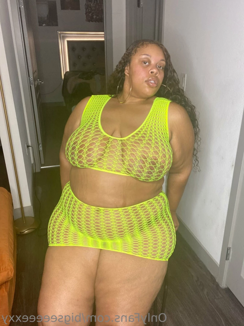 𝗕𝗕𝗪 𝗙𝗔𝗡𝗧𝗔𝗦𝗬 👄 [ bigseeeeexxy ] Onlyfans leaked photo 14638639 on Hotleaks.tv