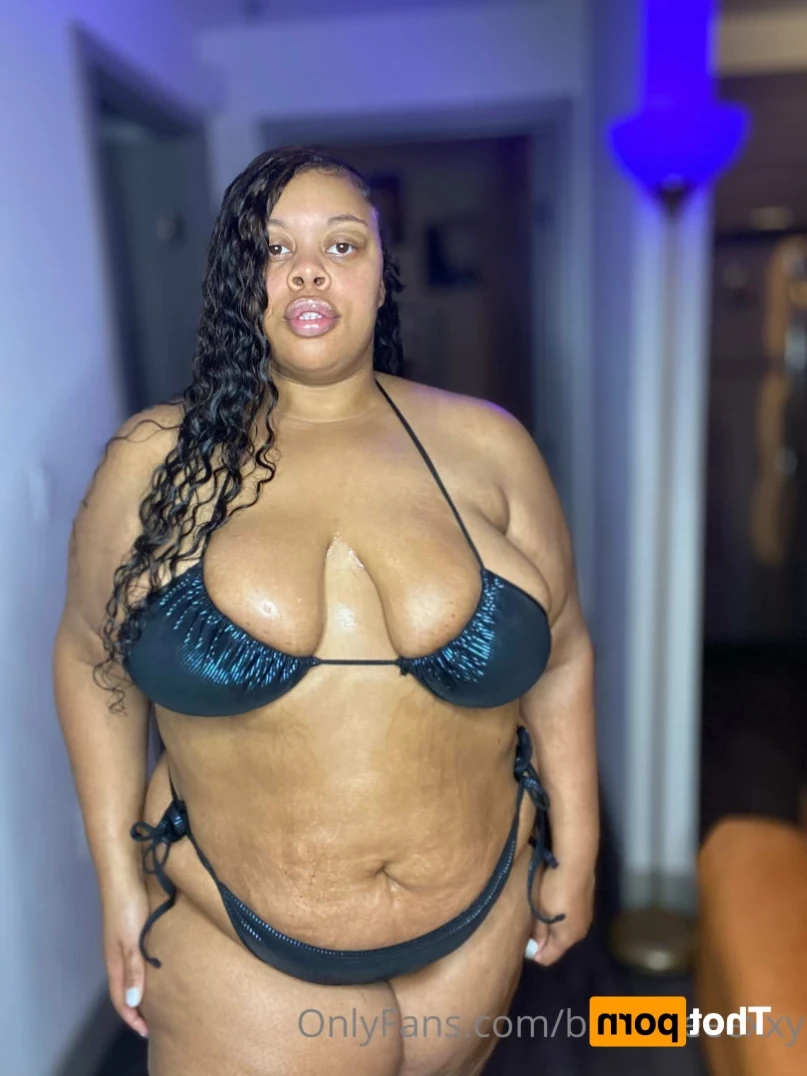 𝗕𝗕𝗪 𝗙𝗔𝗡𝗧𝗔𝗦𝗬 👄 [ bigseeeeexxy ] Onlyfans leaked photo 14638652 on Hotleaks.tv