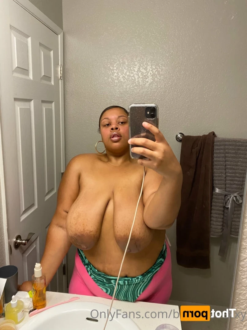 𝗕𝗕𝗪 𝗙𝗔𝗡𝗧𝗔𝗦𝗬 👄 [ bigseeeeexxy ] Onlyfans leaked photo 14712562 on Hotleaks.tv