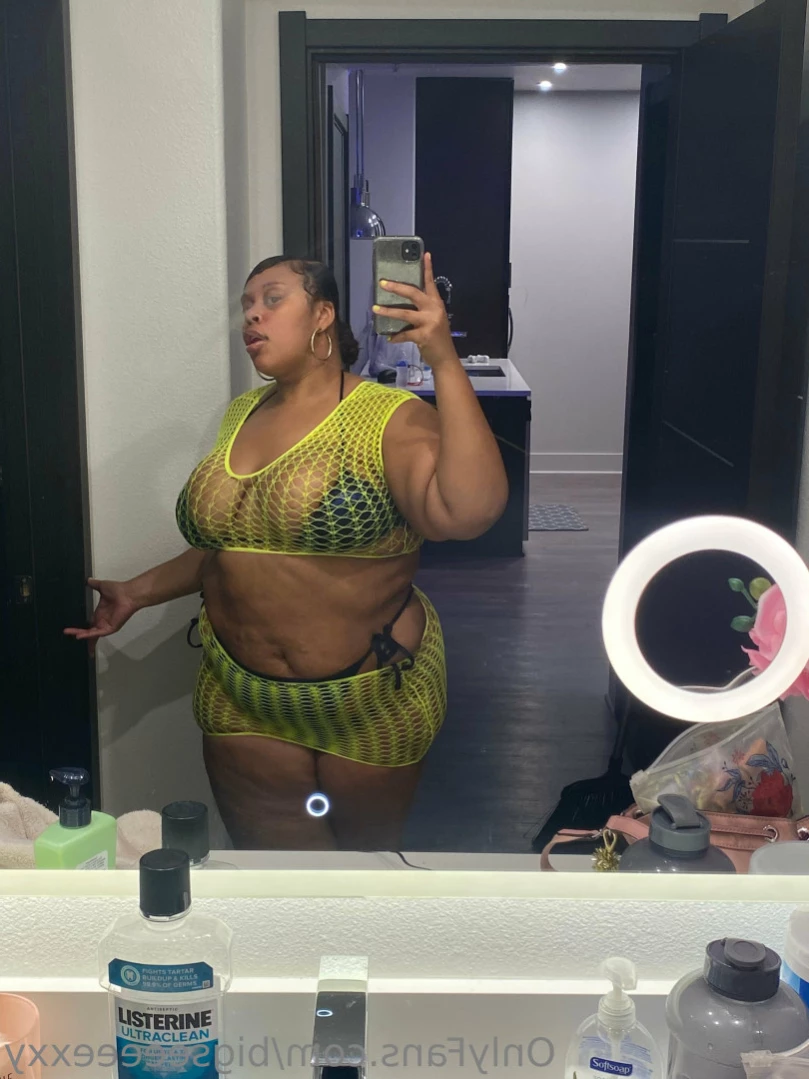 𝗕𝗕𝗪 𝗙𝗔𝗡𝗧𝗔𝗦𝗬 👄 [ bigseeeeexxy ] Onlyfans leaked photo 14713168 on Hotleaks.tv