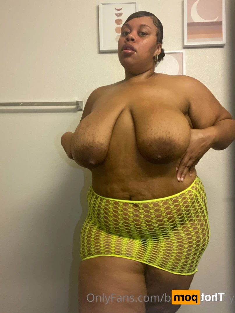 𝗕𝗕𝗪 𝗙𝗔𝗡𝗧𝗔𝗦𝗬 👄 [ bigseeeeexxy ] Onlyfans leaked photo 14718111 on Hotleaks.tv