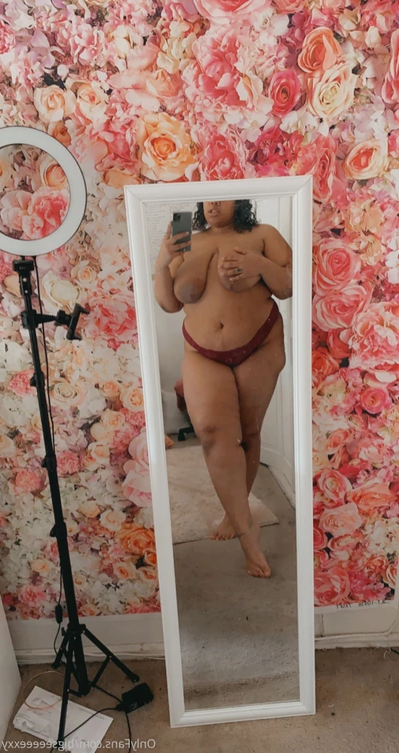 𝗕𝗕𝗪 𝗙𝗔𝗡𝗧𝗔𝗦𝗬 👄 [ bigseeeeexxy ] Onlyfans leaked photo 14801668 on Hotleaks.tv