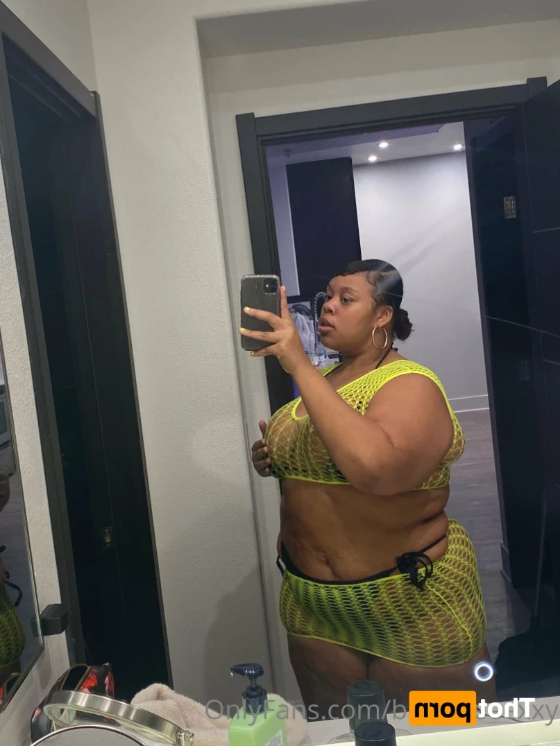 𝗕𝗕𝗪 𝗙𝗔𝗡𝗧𝗔𝗦𝗬 👄 [ bigseeeeexxy ] Onlyfans leaked photo 14904047 on Hotleaks.tv