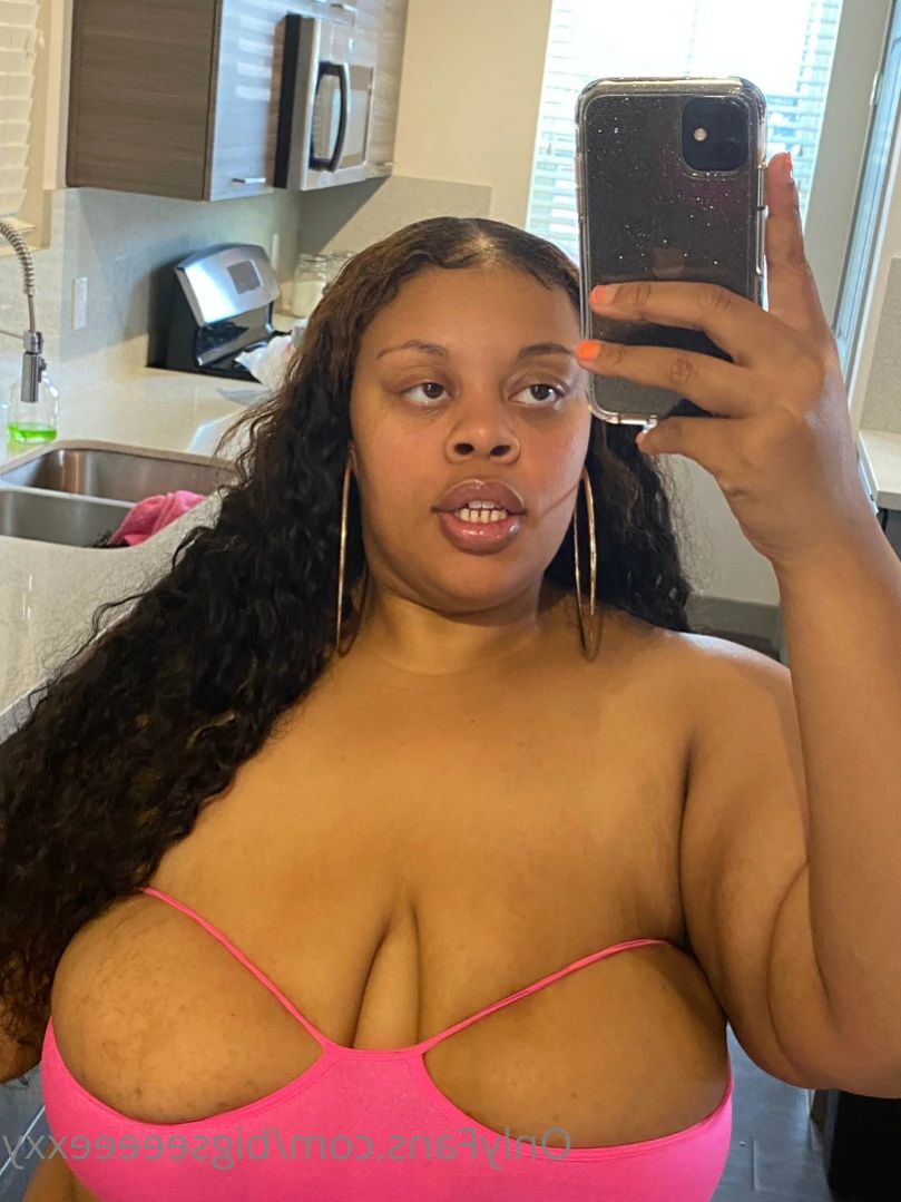 𝗕𝗕𝗪 𝗙𝗔𝗡𝗧𝗔𝗦𝗬 👄 [ bigseeeeexxy ] Onlyfans leaked photo 14932179 on Hotleaks.tv