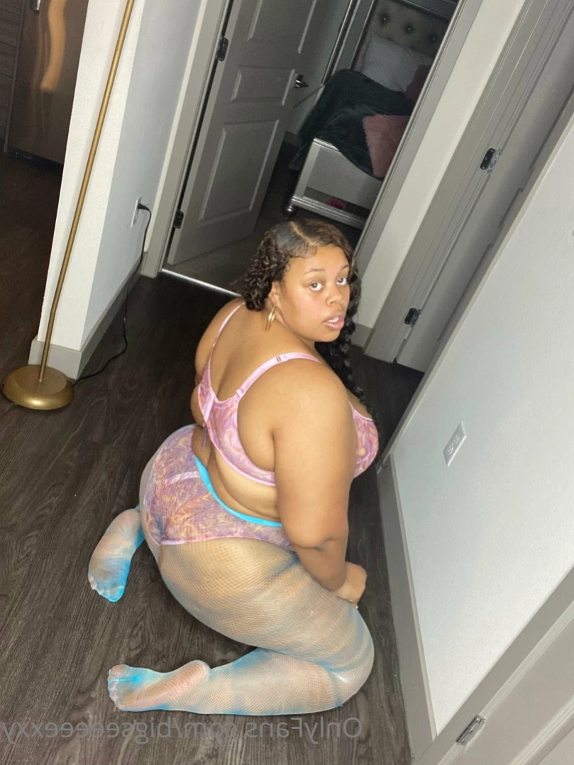 𝗕𝗕𝗪 𝗙𝗔𝗡𝗧𝗔𝗦𝗬 👄 [ bigseeeeexxy ] Onlyfans leaked photo 15152015 on Hotleaks.tv