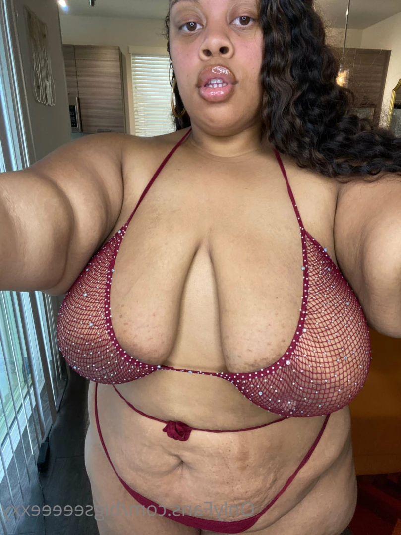 𝗕𝗕𝗪 𝗙𝗔𝗡𝗧𝗔𝗦𝗬 👄 [ bigseeeeexxy ] Onlyfans leaked photo 15246633 on Hotleaks.tv