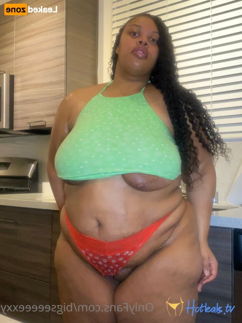 𝗕𝗕𝗪 𝗙𝗔𝗡𝗧𝗔𝗦𝗬 👄 [ bigseeeeexxy ] Onlyfans leaked photo 15285715 on Hotleaks.tv