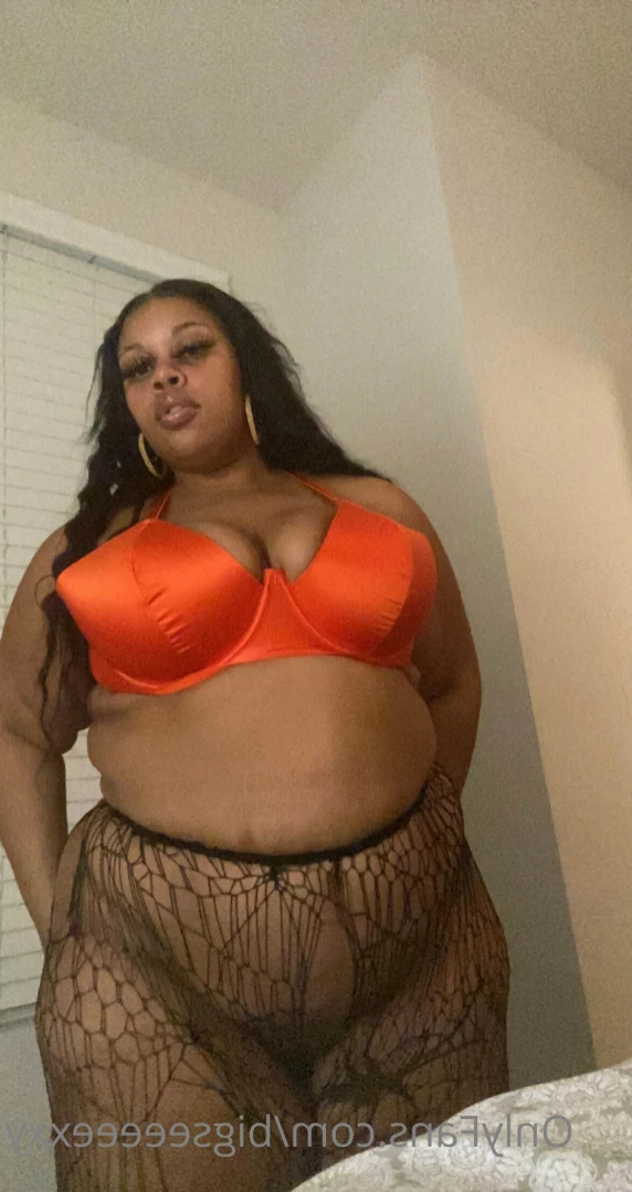 𝗕𝗕𝗪 𝗙𝗔𝗡𝗧𝗔𝗦𝗬 👄 [ bigseeeeexxy ] Onlyfans leaked photo 15450810 on Hotleaks.tv
