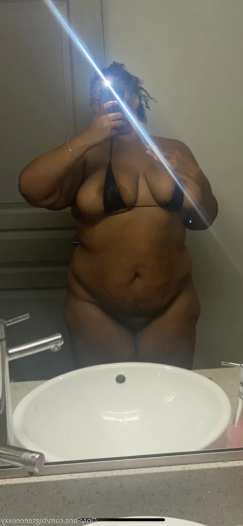 𝗕𝗕𝗪 𝗙𝗔𝗡𝗧𝗔𝗦𝗬 👄 [ bigseeeeexxy ] Onlyfans leaked photo 15450830 on Hotleaks.tv