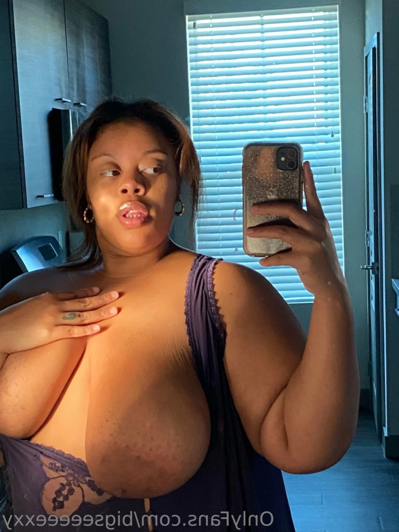 𝗕𝗕𝗪 𝗙𝗔𝗡𝗧𝗔𝗦𝗬 👄 [ bigseeeeexxy ] Onlyfans leaked photo 15510235 on Hotleaks.tv