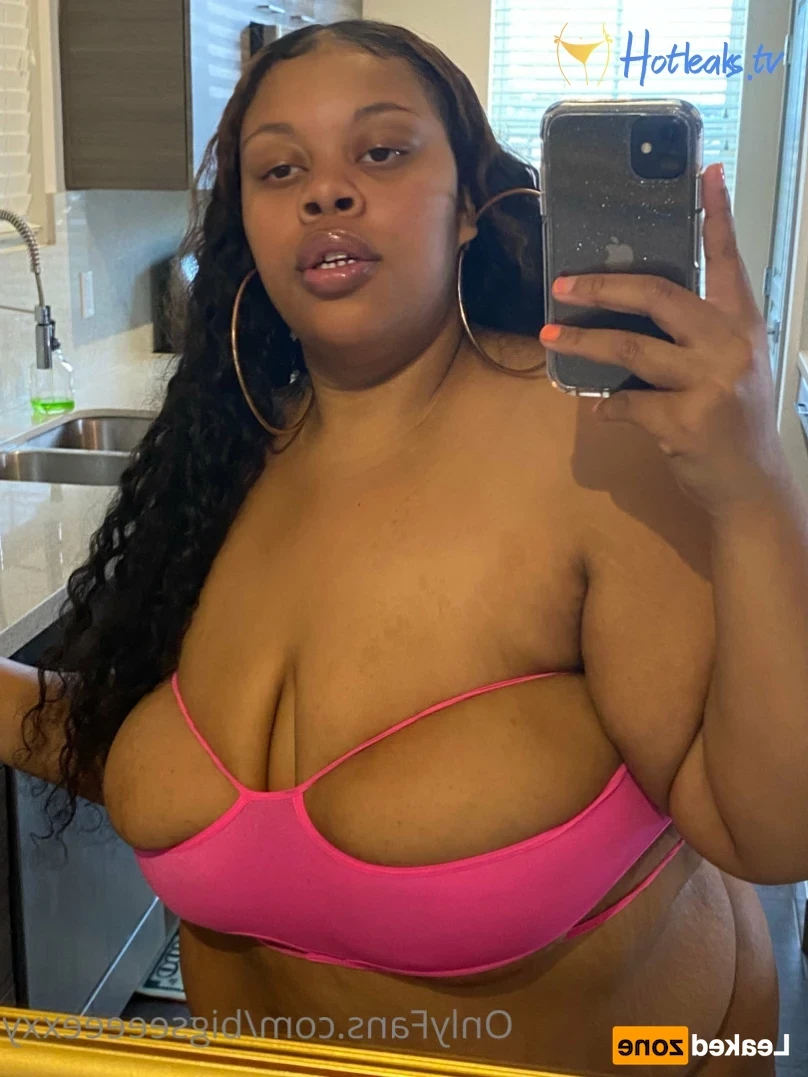 𝗕𝗕𝗪 𝗙𝗔𝗡𝗧𝗔𝗦𝗬 👄 [ bigseeeeexxy ] Onlyfans leaked photo 15682335 on Hotleaks.tv