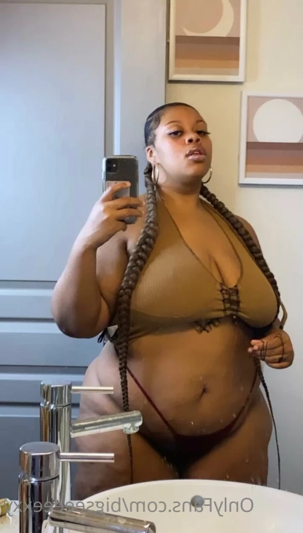 𝗕𝗕𝗪 𝗙𝗔𝗡𝗧𝗔𝗦𝗬 👄 [ bigseeeeexxy ] Onlyfans leaked photo 15682898 on Hotleaks.tv
