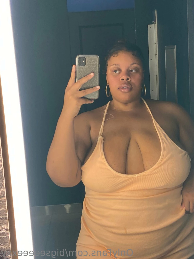 𝗕𝗕𝗪 𝗙𝗔𝗡𝗧𝗔𝗦𝗬 👄 [ bigseeeeexxy ] Onlyfans leaked photo 15706454 on Hotleaks.tv